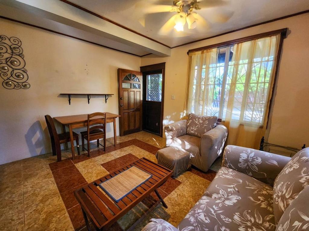 listing image with ID 66049