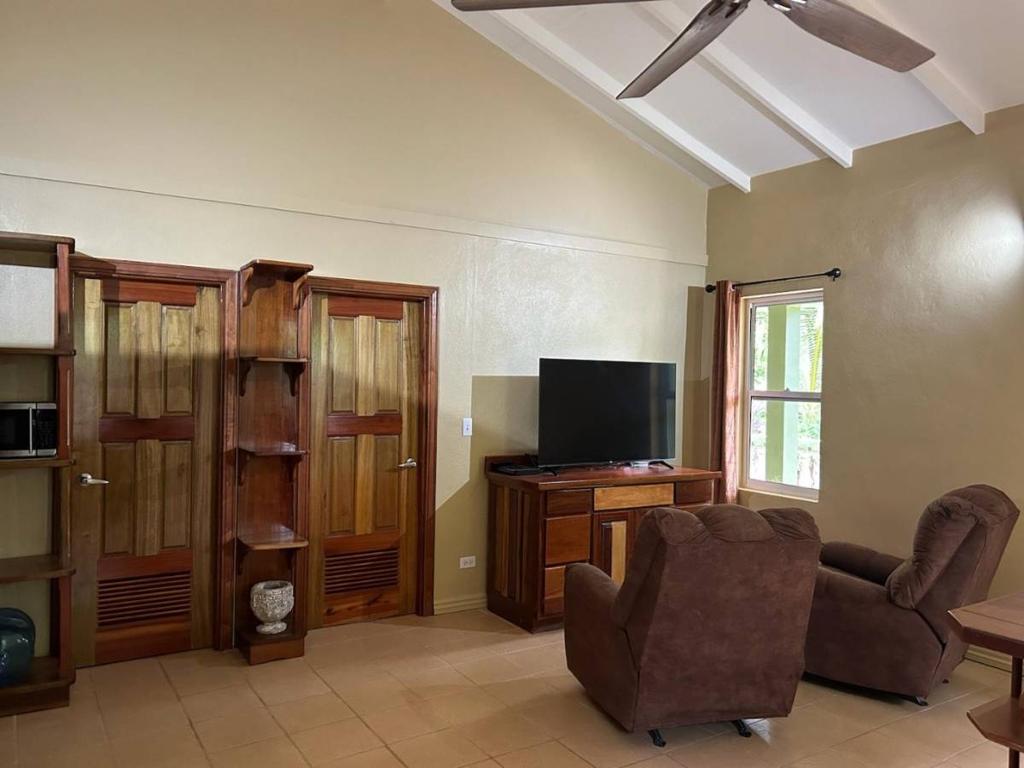 listing image with ID 65906