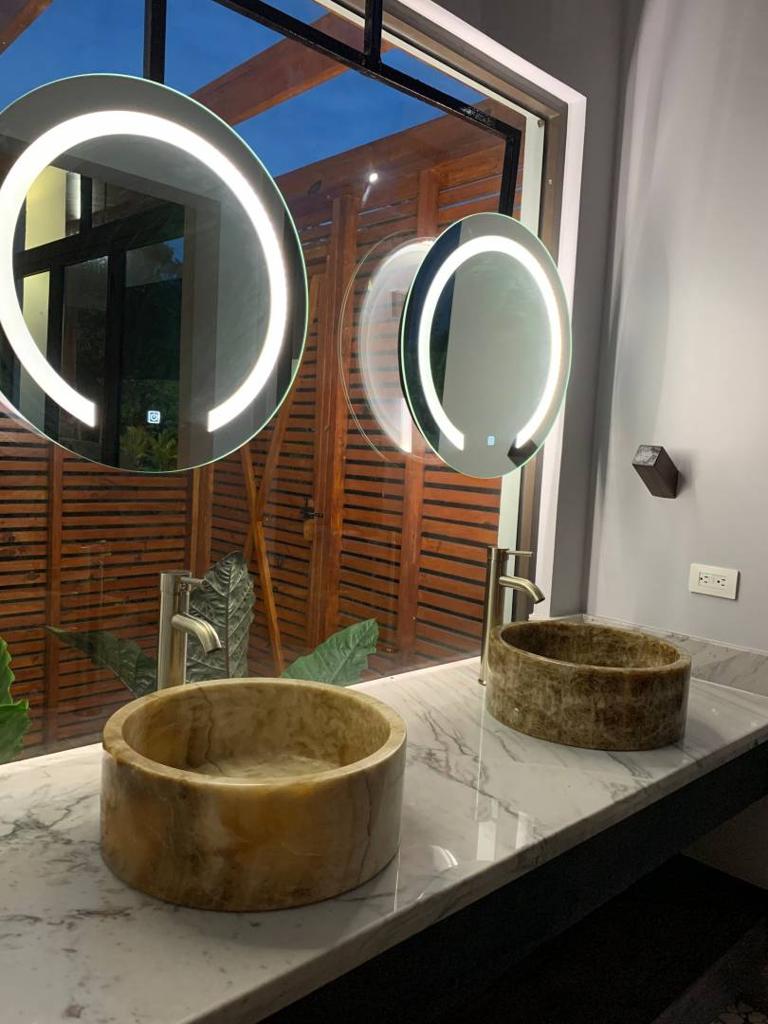 listing image with ID 67067