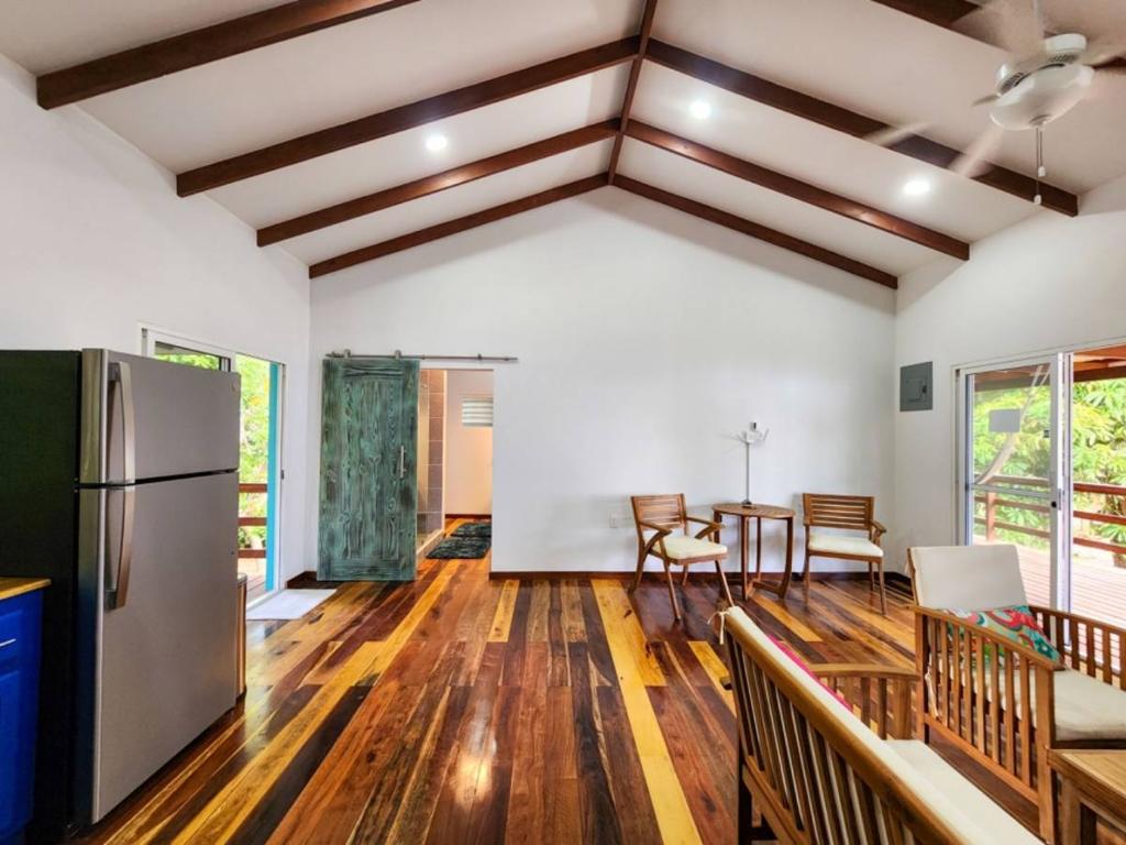 listing image with ID 64655