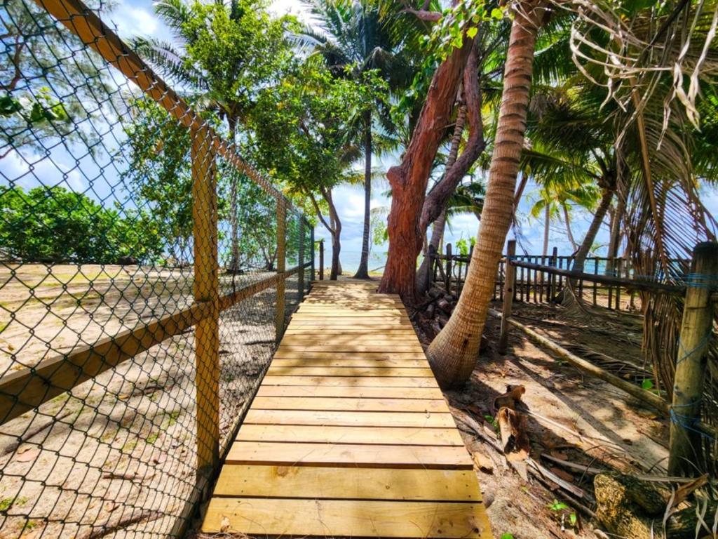 listing image with ID 64698