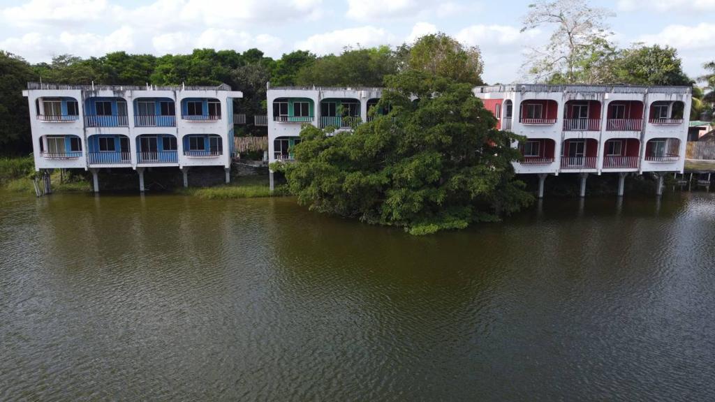 listing image with ID 66706