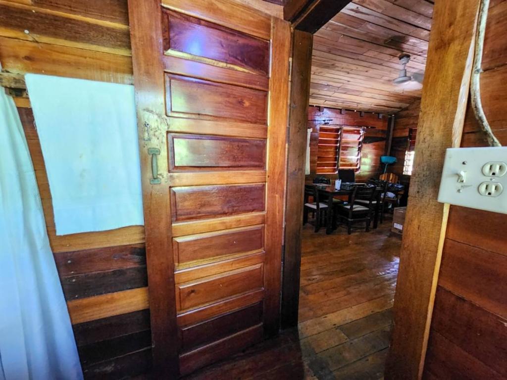 listing image with ID 65942