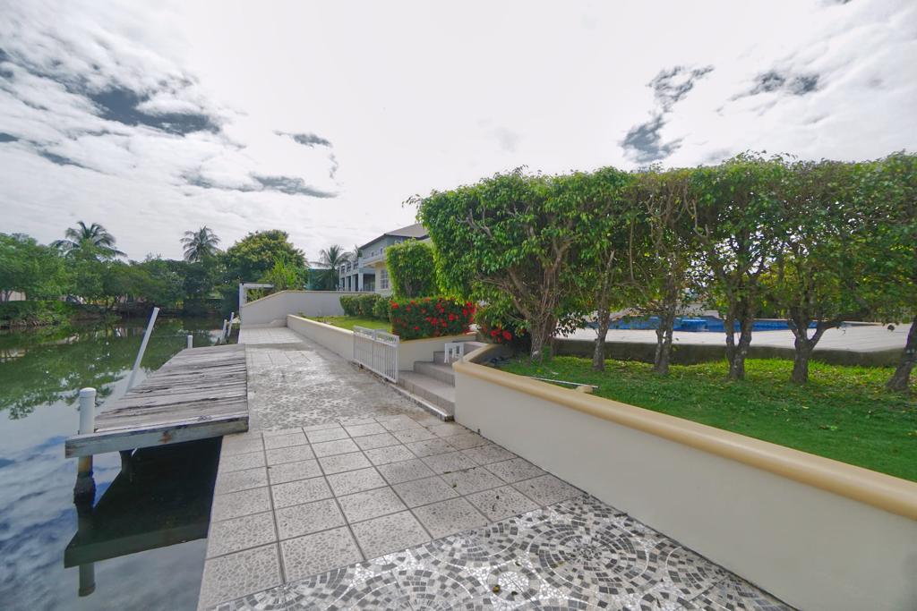 listing image with ID 69101