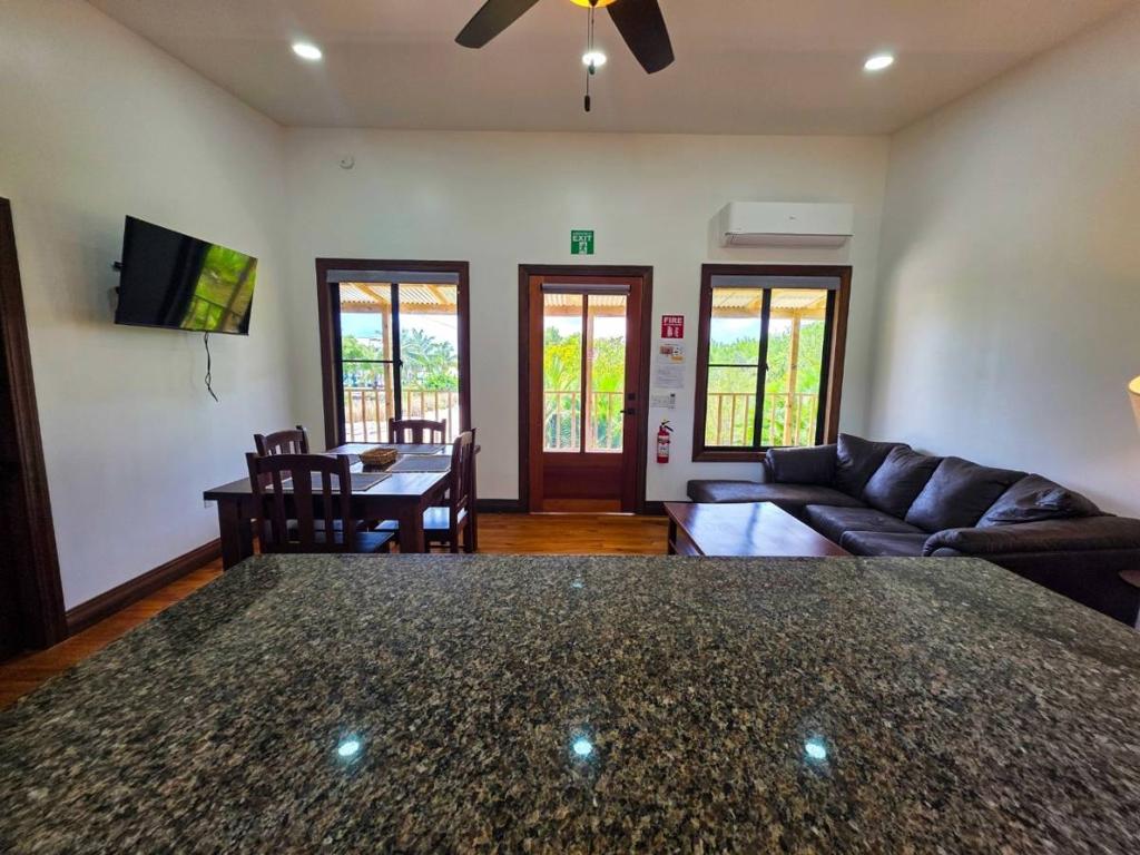 listing image with ID 65795