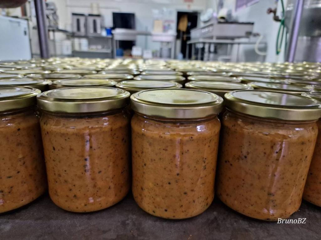 listing image with ID 64616