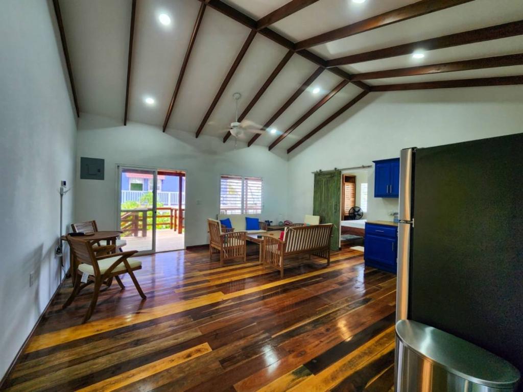 listing image with ID 64656