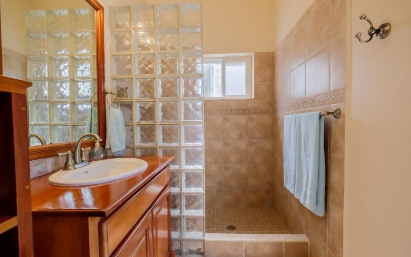 listing image with ID 68967