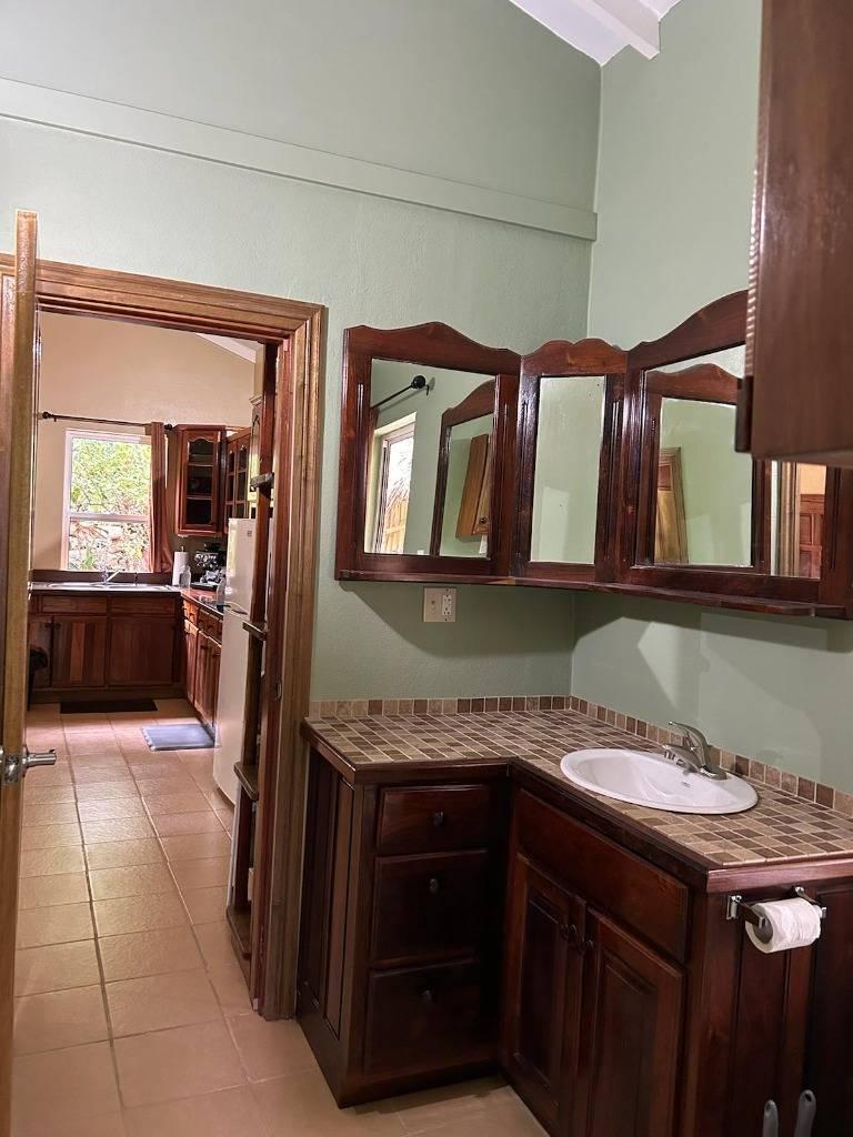 listing image with ID 65904