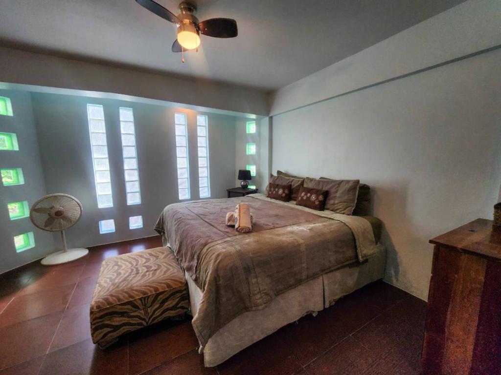 listing image with ID 66927