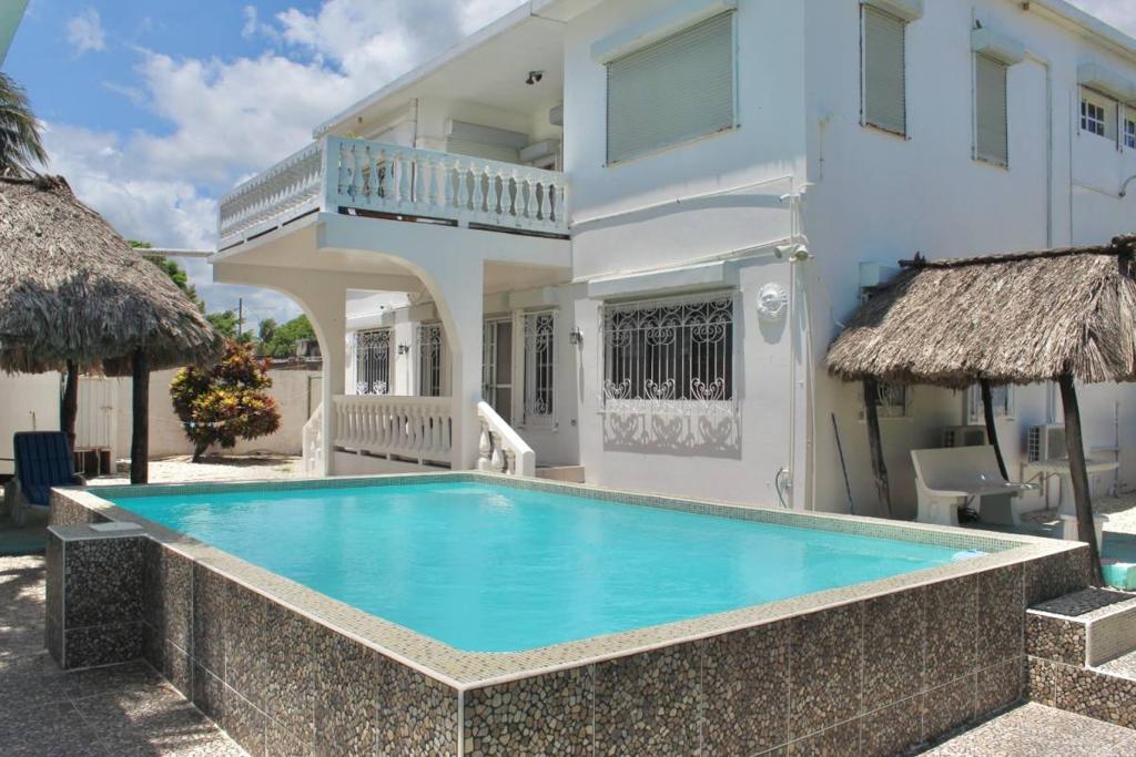 listing image with ID 67128