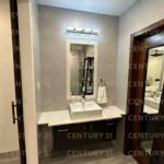 listing image thumbnail with ID 67876