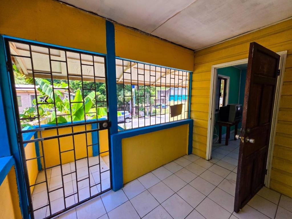 listing image with ID 64325