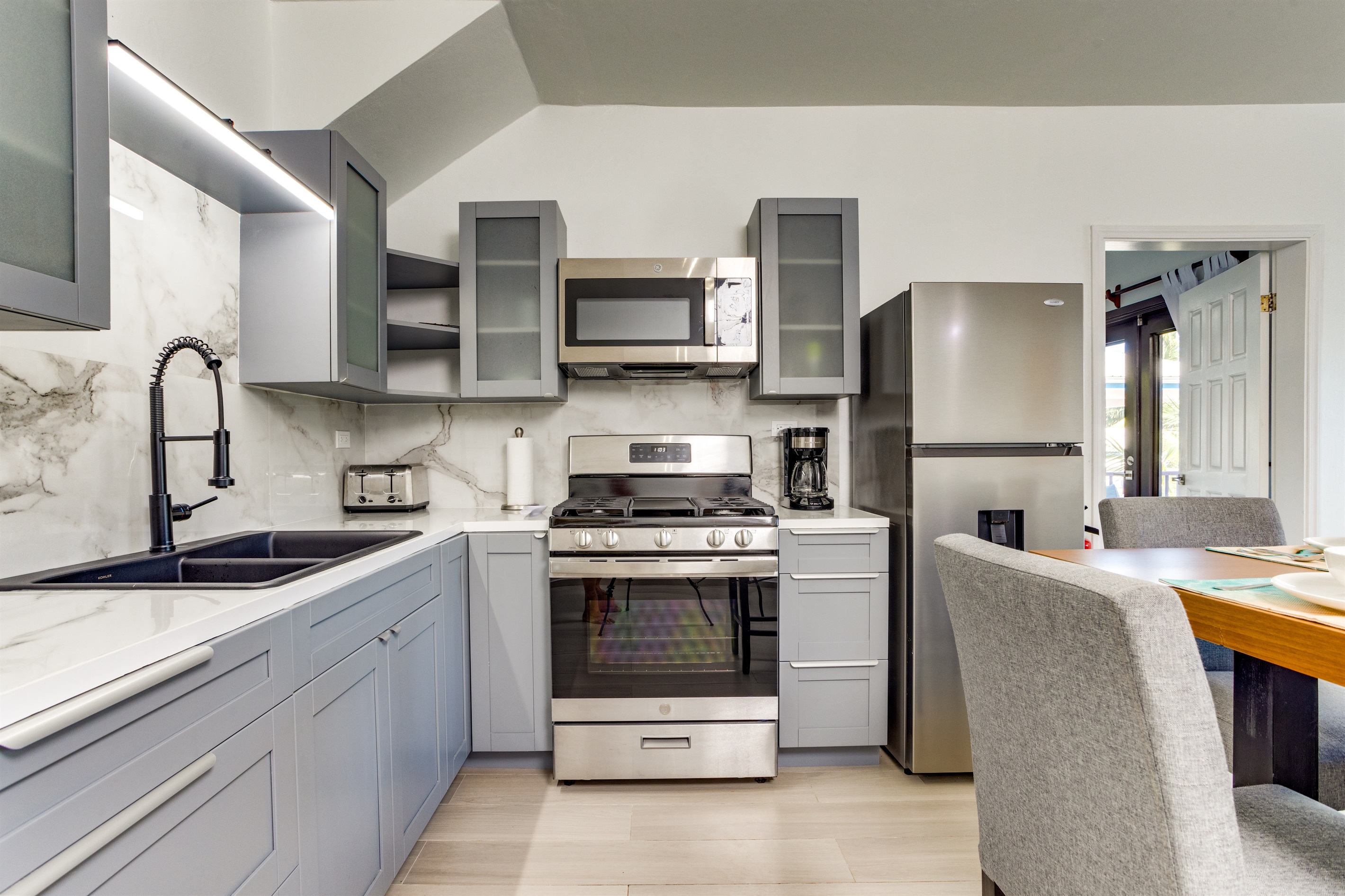 listing image with ID 69449