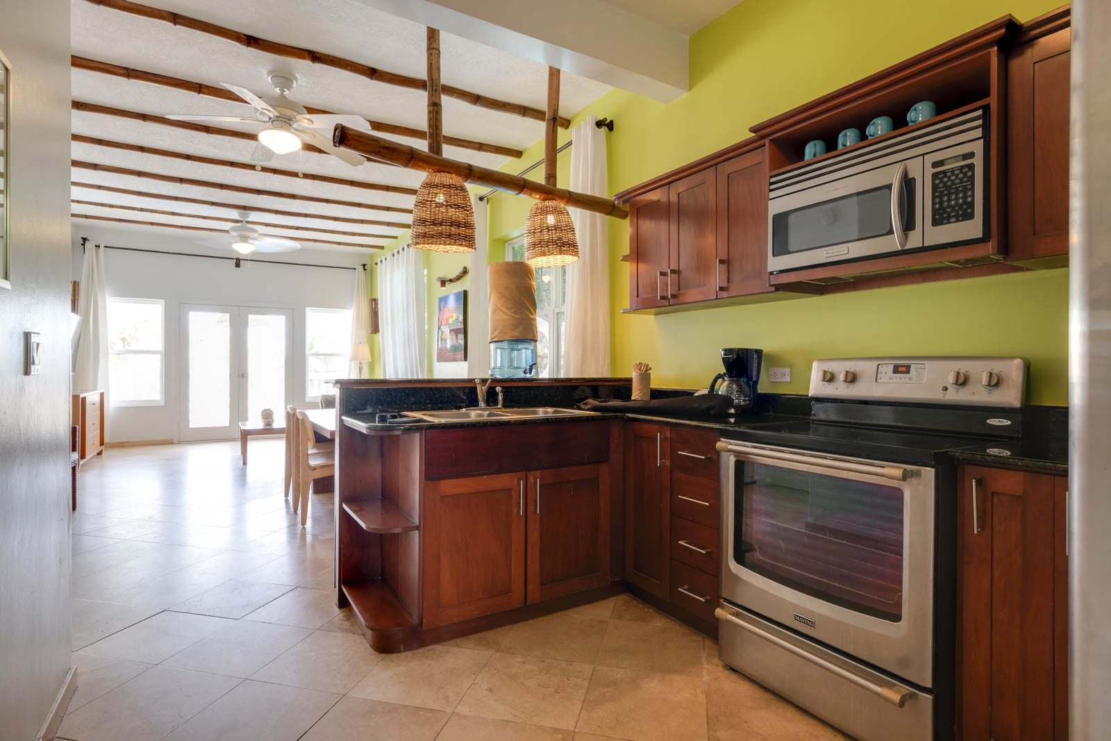 listing image with ID 69981