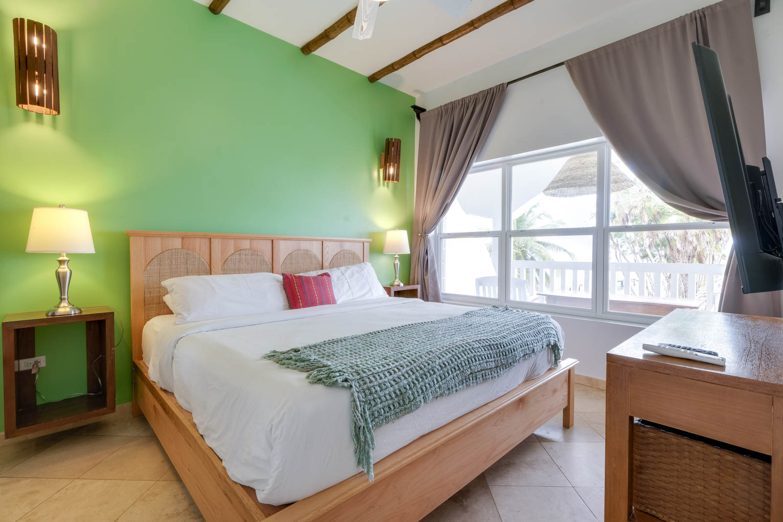 listing image with ID 69985