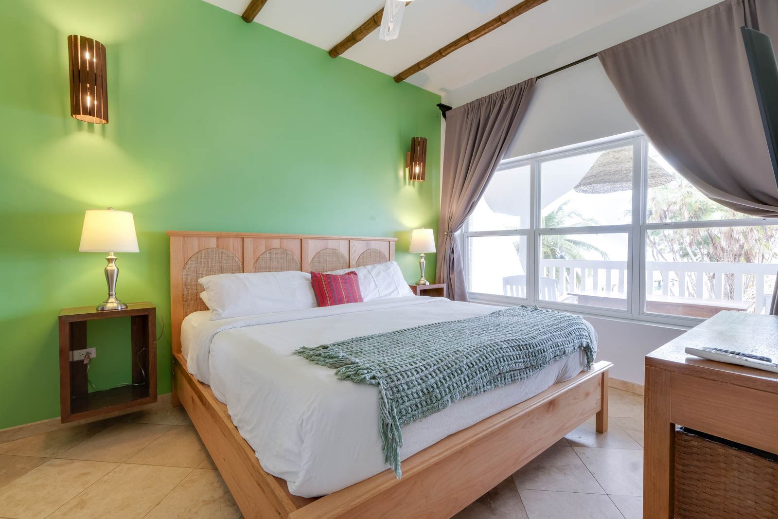 listing image with ID 69984