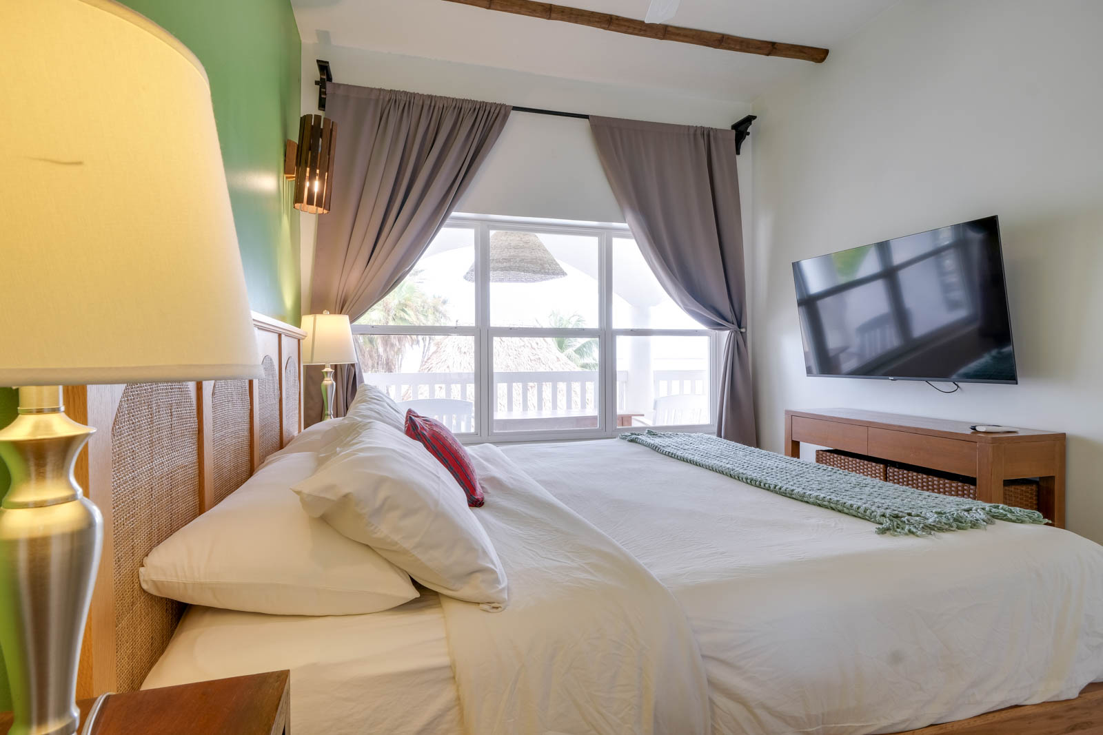 listing image with ID 69979