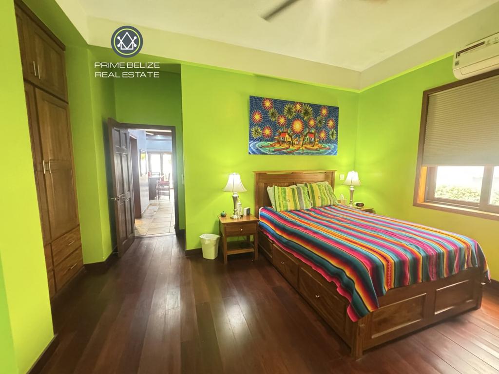 listing image with ID 70972