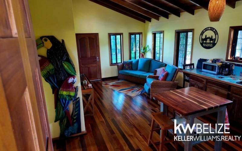 listing image with ID 70675