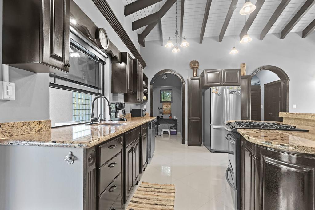 listing image with ID 70983