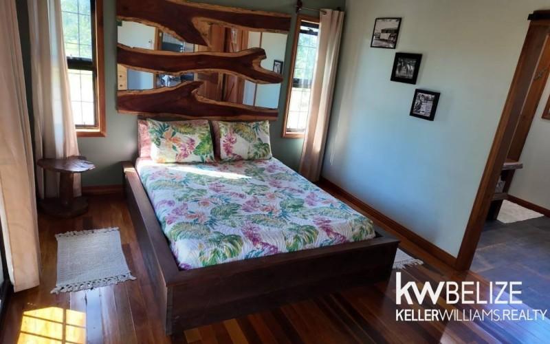 listing image with ID 70683