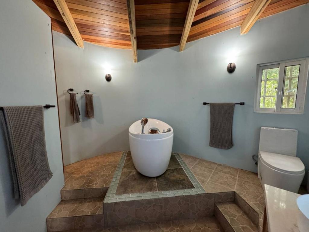 listing image with ID 69903