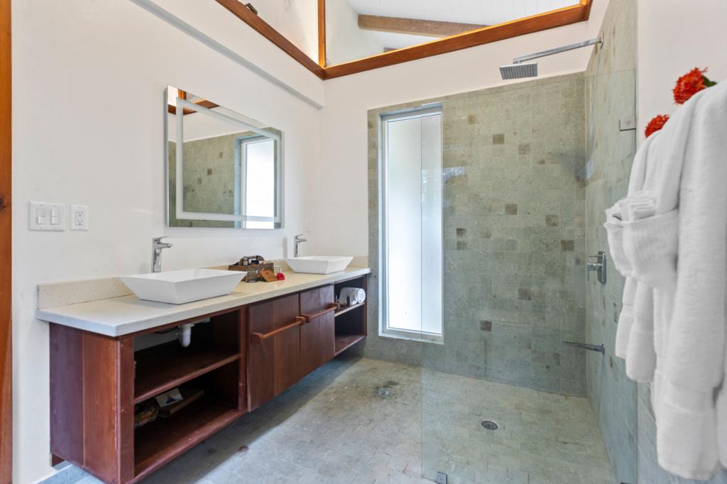 listing image with ID 70245