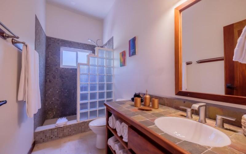 listing image with ID 70499