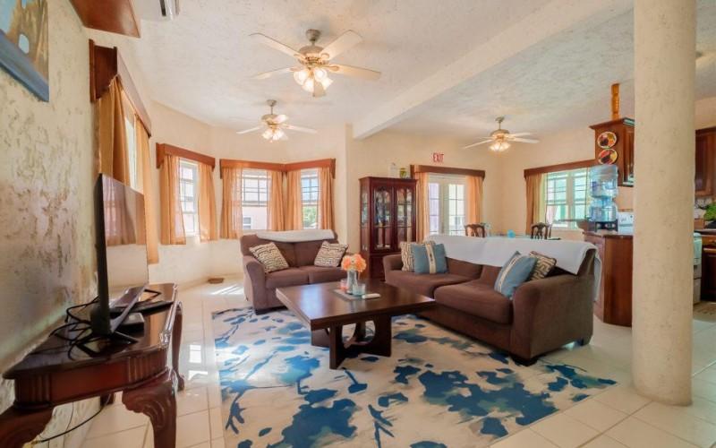 listing image with ID 70632