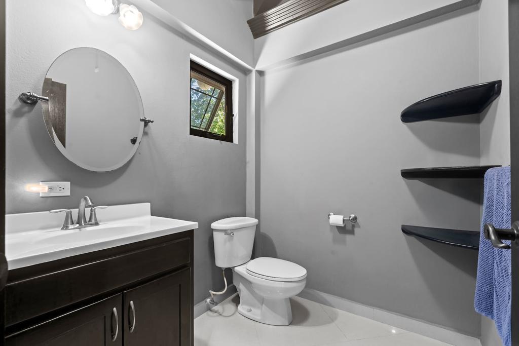 listing image with ID 70989