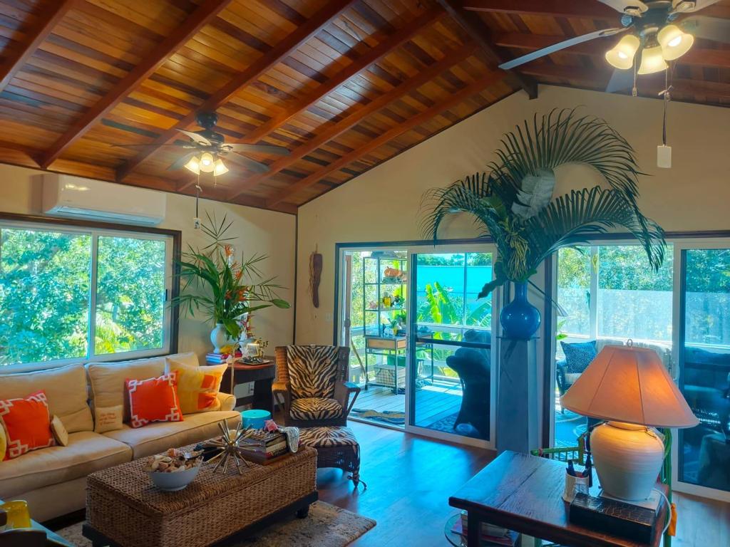 listing image with ID 70044