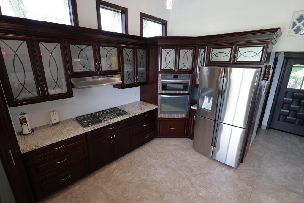 listing image with ID 71327