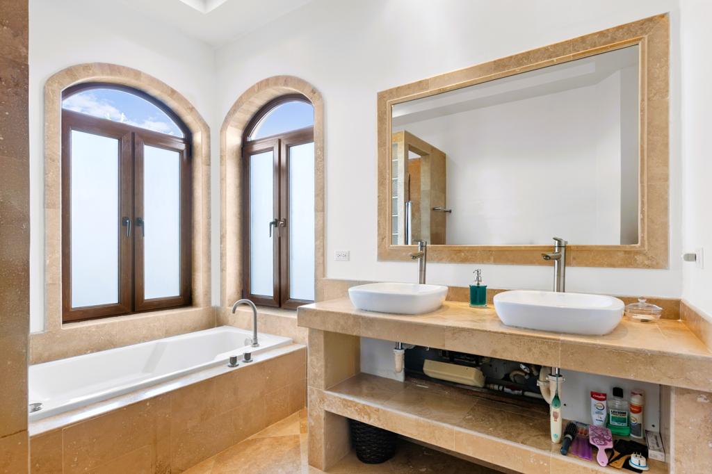 listing image with ID 71133