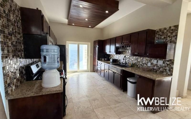 listing image with ID 72154