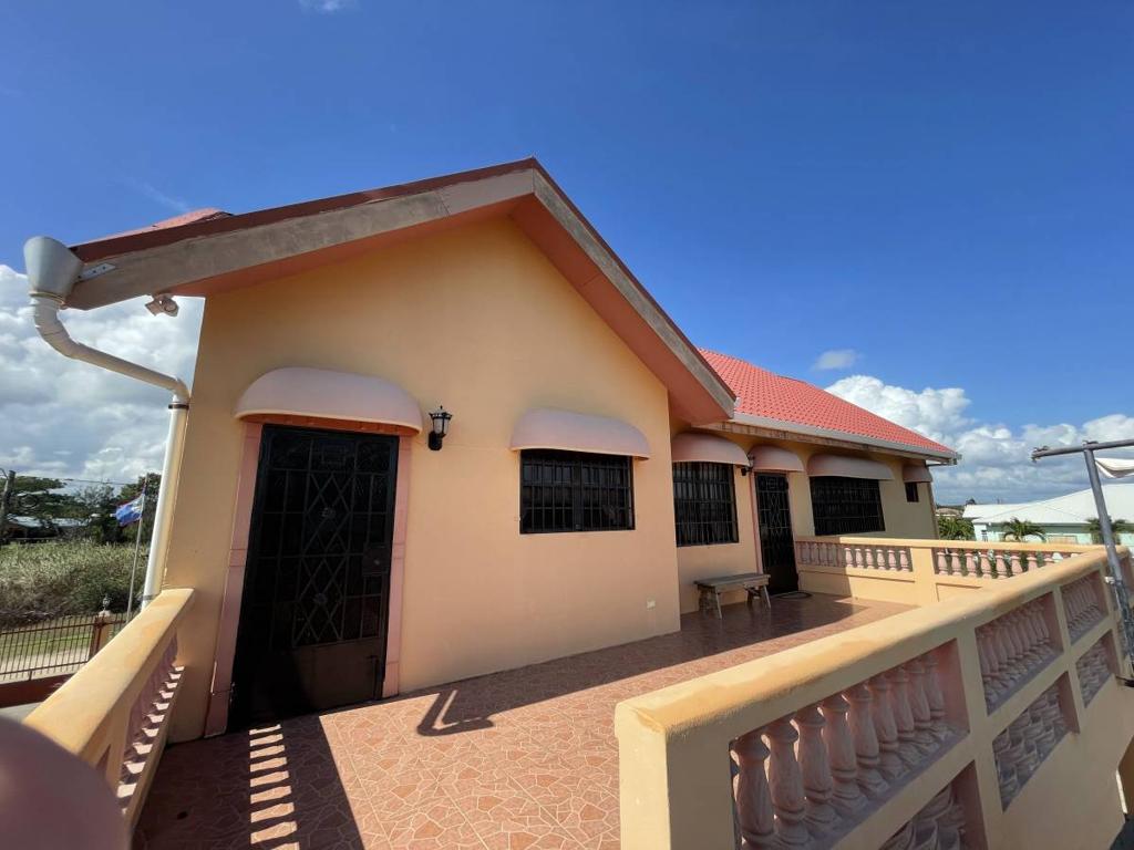 listing image with ID 71070