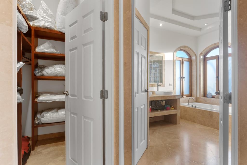 listing image with ID 71137