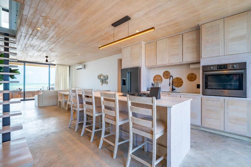 listing image with ID 73042