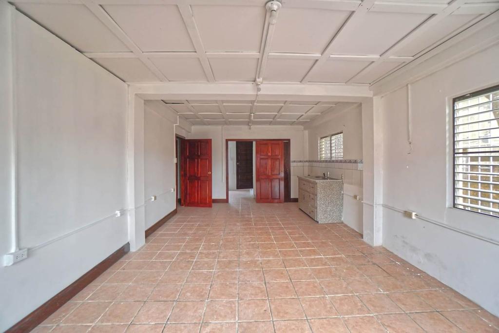 listing image with ID 74099