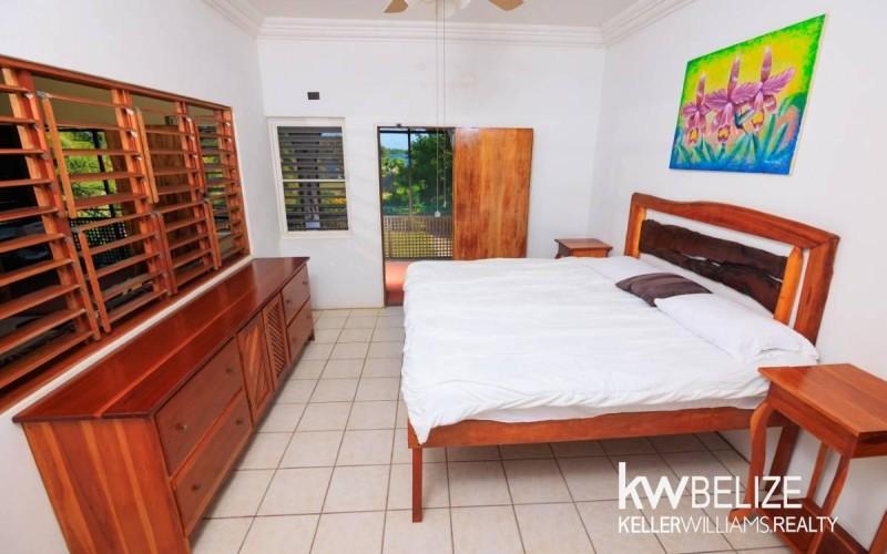 listing image with ID 73899