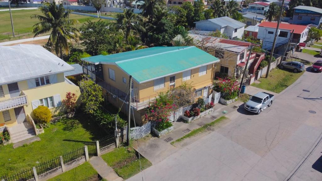 listing image with ID 74082