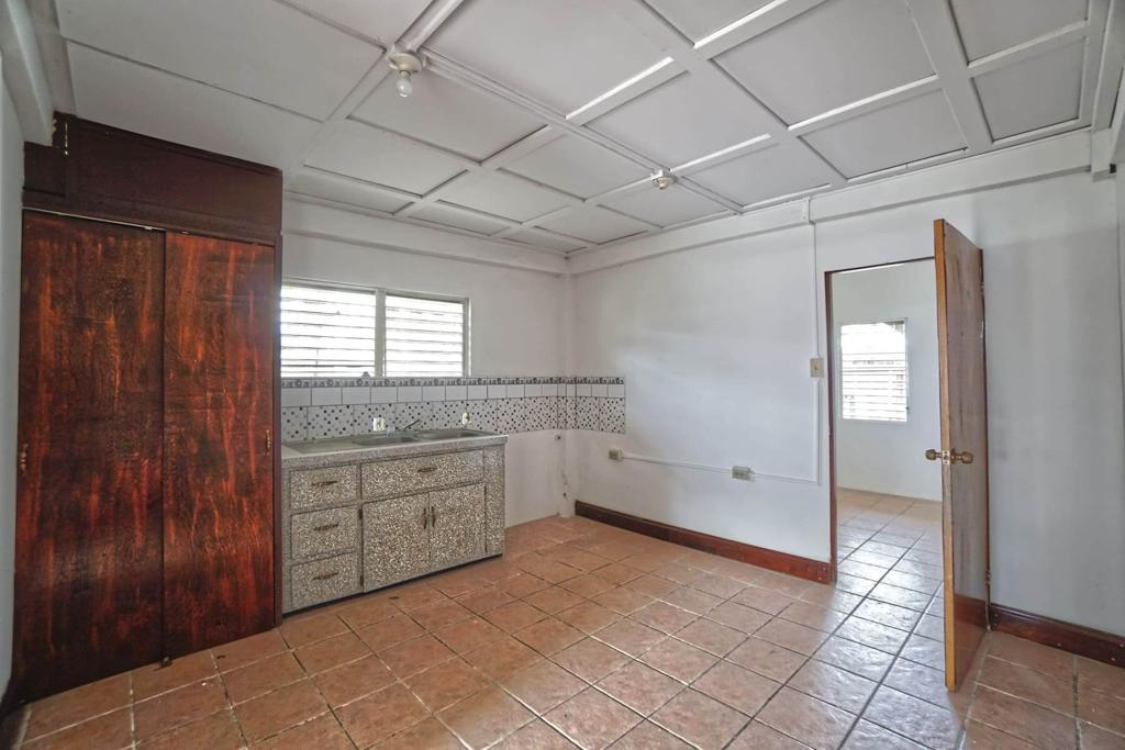 listing image with ID 74107