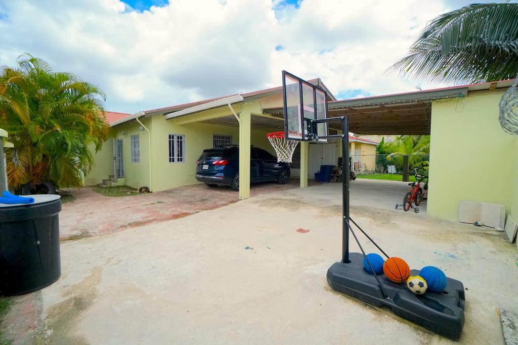 listing image with ID 73944