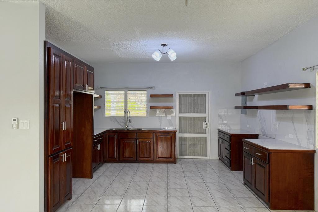 listing image with ID 73093