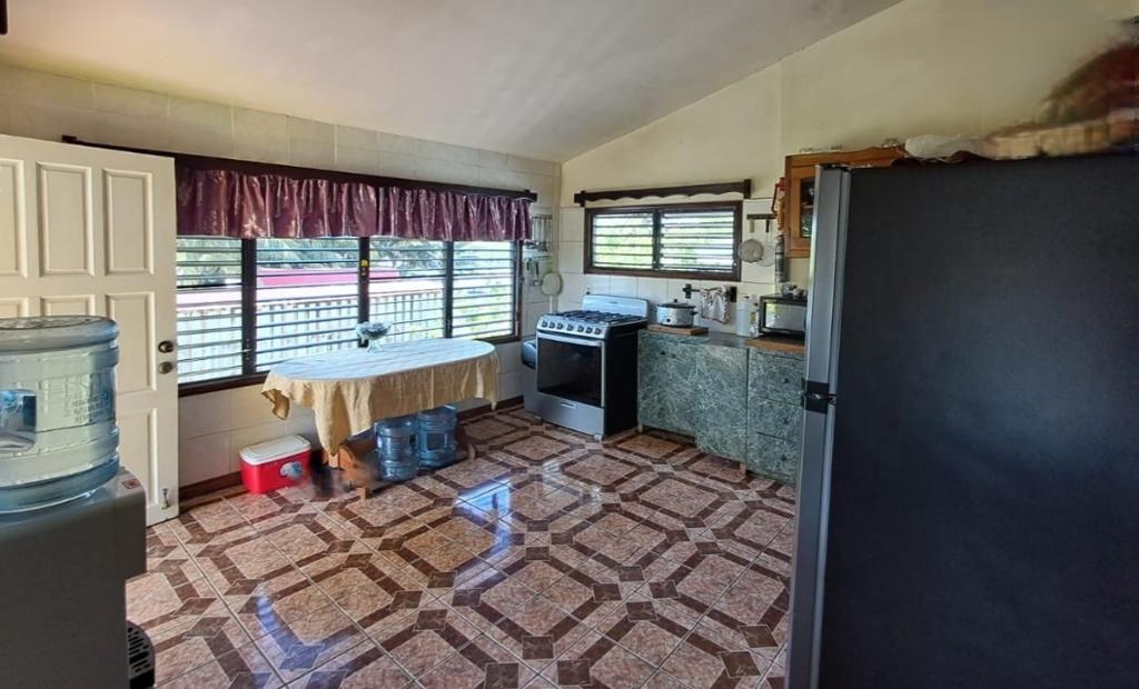 listing image with ID 74030