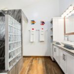 listing image thumbnail with ID 75928