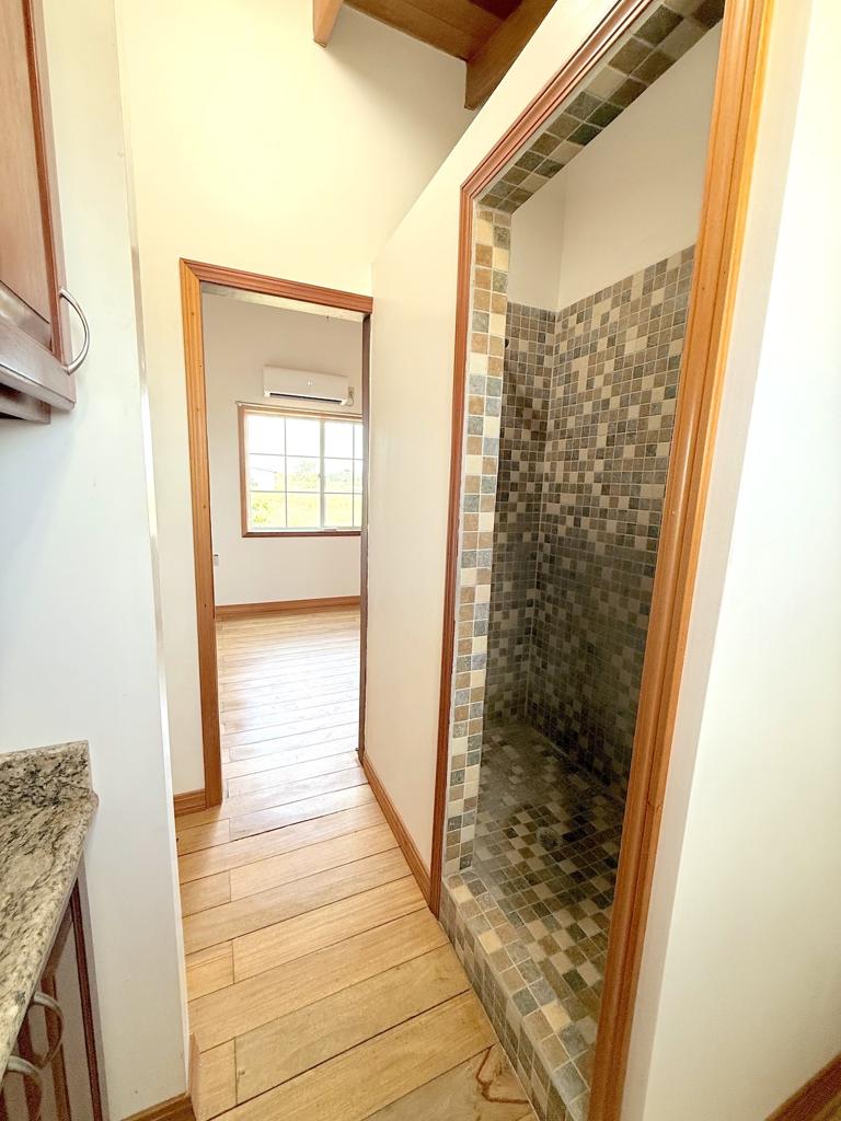 listing image with ID 93445