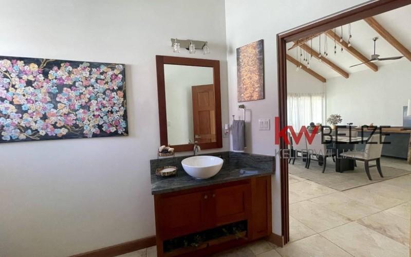 listing image with ID 103409