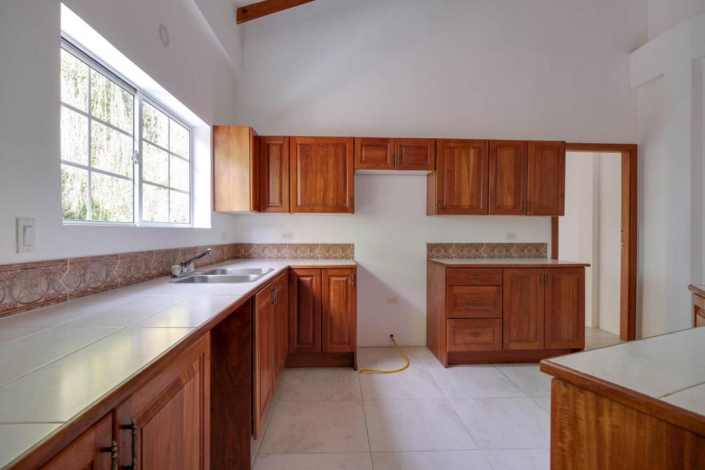 listing image with ID 77354