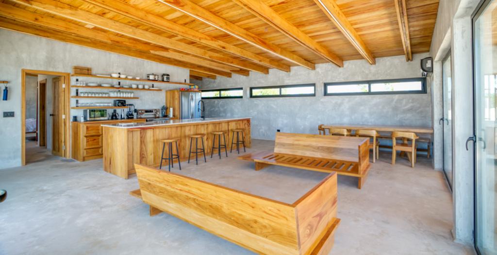 listing image with ID 104189